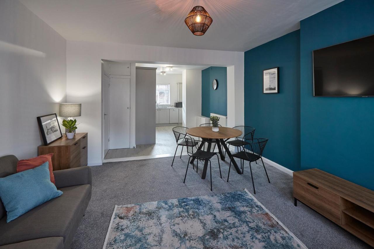 Host & Stay - Endeavour Apartments Whitby Esterno foto